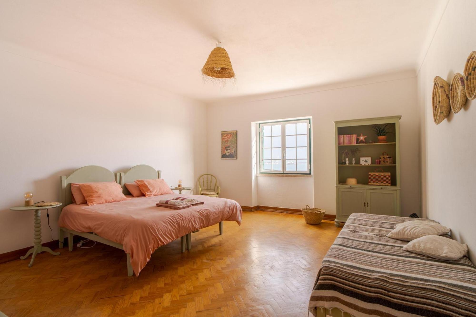 Ferienwohnung Manas Coliving Sines Exterior foto